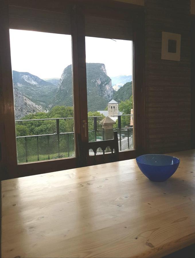 Ferienwohnung Atico-Duplex Basa La Mora Saravillo Exterior foto